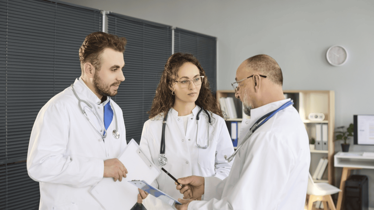 SakeOf vs Share HealthCare: A Better Choice for Families