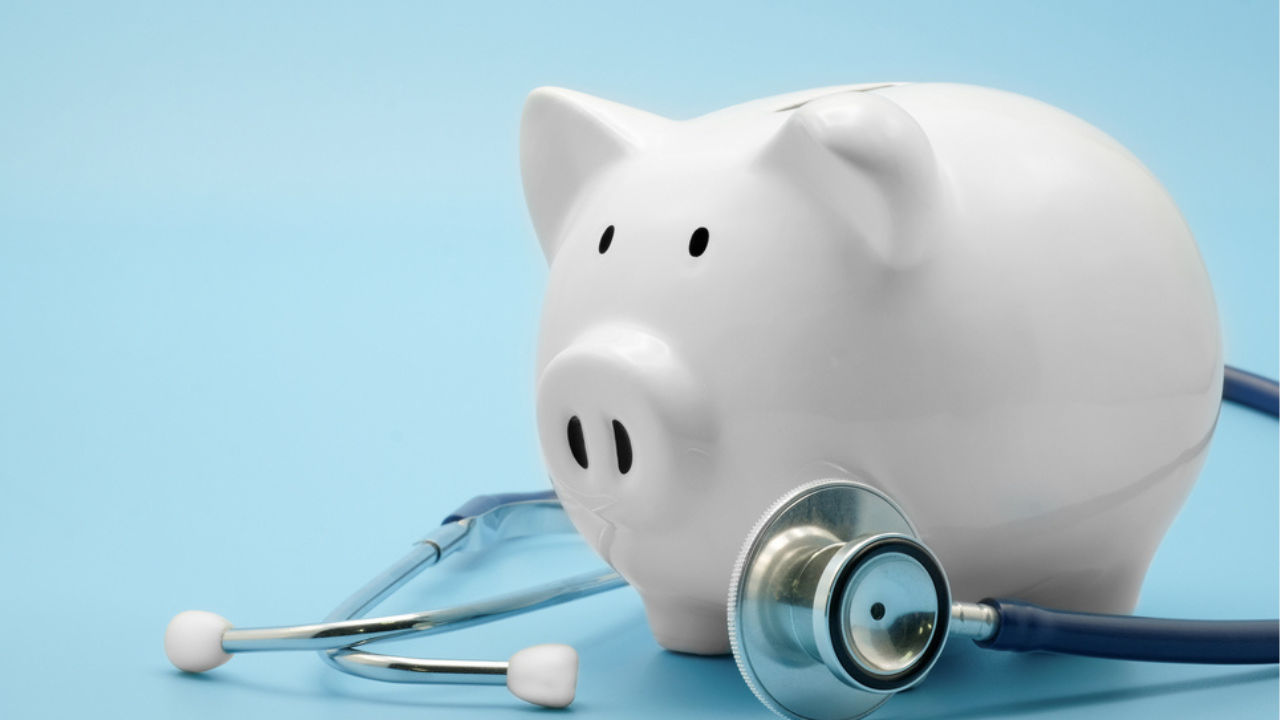 Smart Ways Families Save on Healthcare Costs