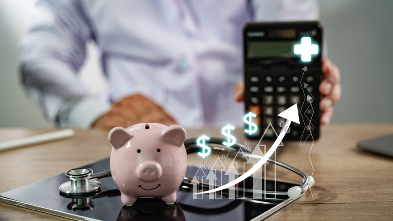 Smart Ways Families Save on Healthcare Costs