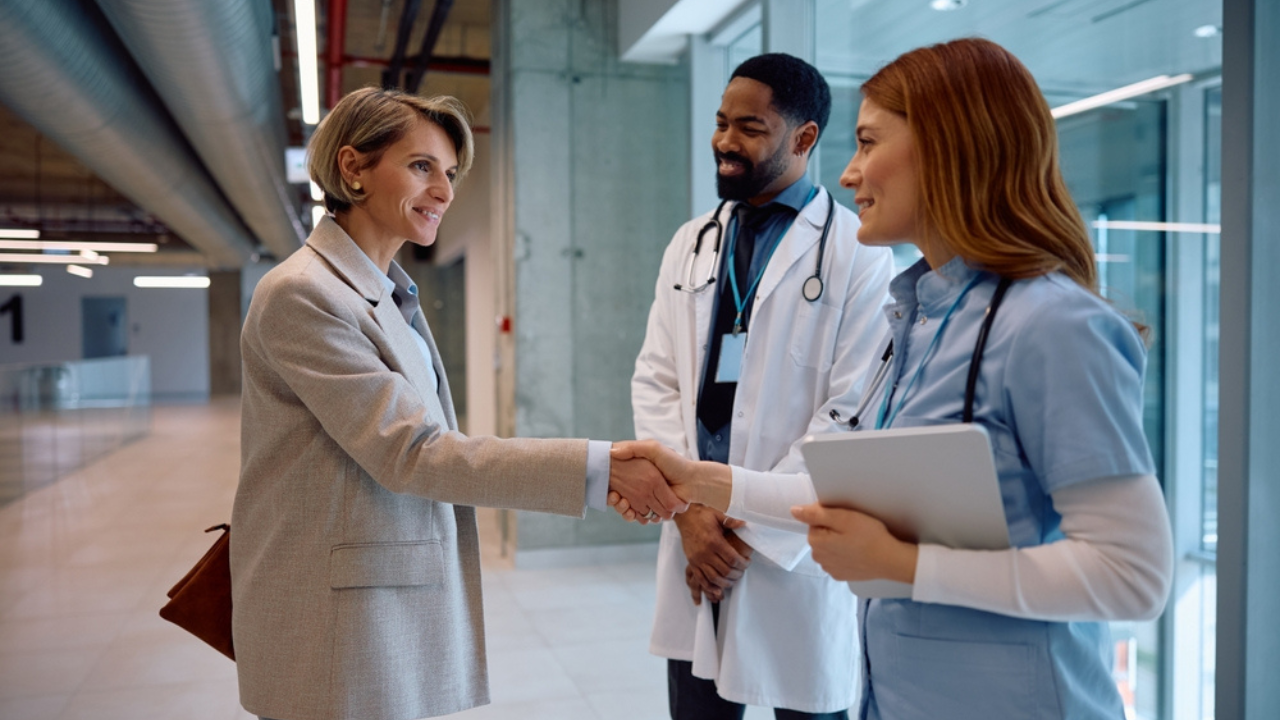 Entrepreneur Healthcare: SakeOf Simplifies Your Options